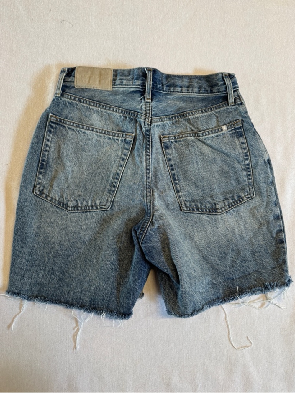 Everlane Denim Shorts Womens 27 High Rise Distressed Cutoff Jean Shorts - Picture 2 of 8